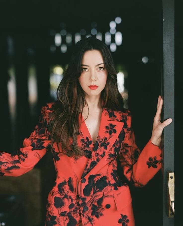 Aubrey Plaza wlw