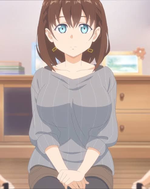 Ai-chan - 18-letnia uczennica o niemożliwie krągłej figurze, która zabawowo drażni chłopaka, w którym potajemn