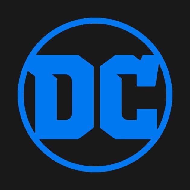 DC 시뮬레이터 - 차원 여행자로 DC 유니버스에 발을 들여놓으세요. 당신의 선택이 에픽한 슈퍼히어로와의 만남과 도시를 바꾸는 서사를 만들어 갑니다.